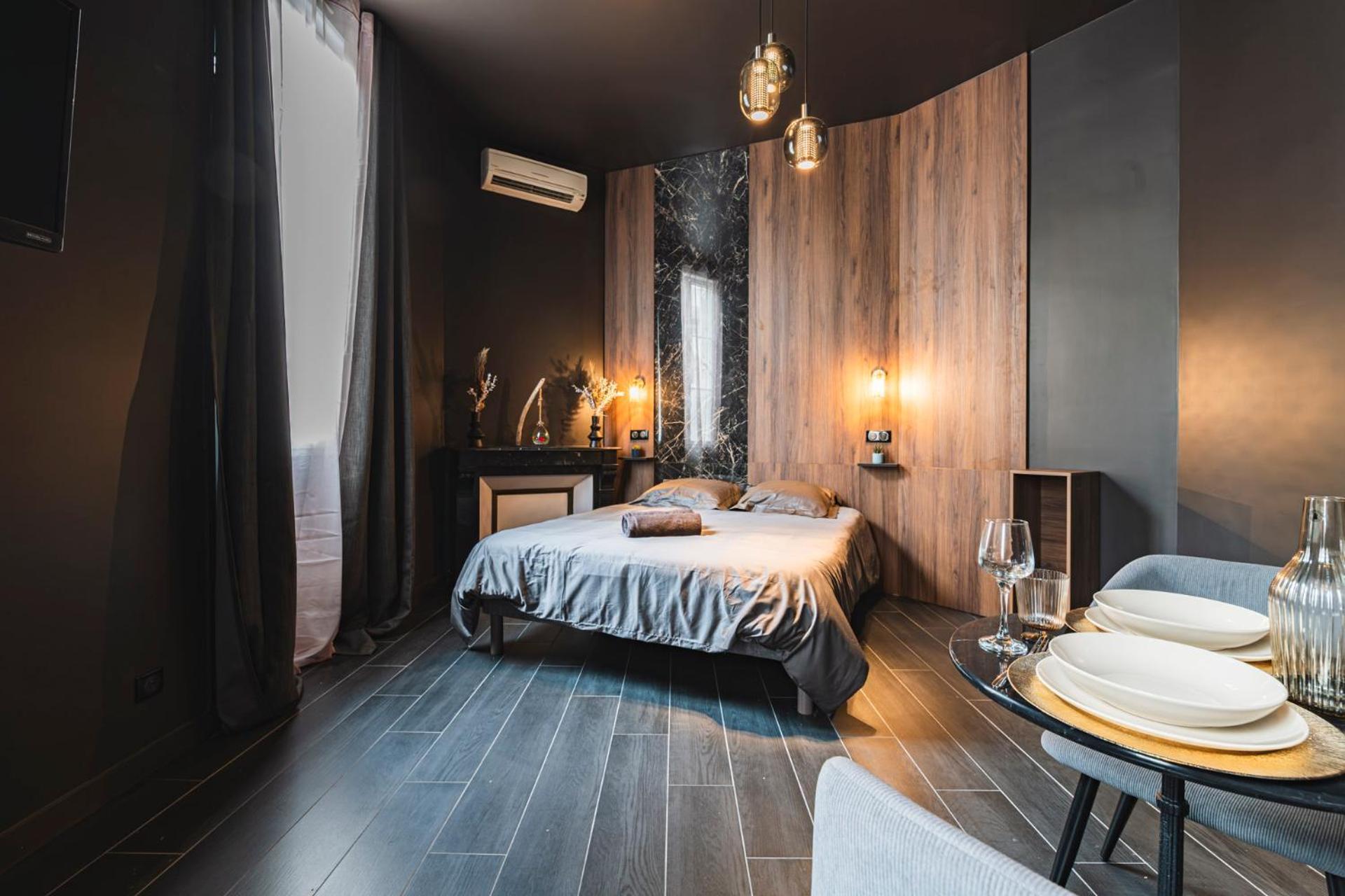 Apartment Balneo Des Sacres-centre Reims
